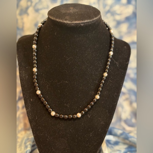 Napier Black and 925 Mexican Pendant silver toned beads and accents - Picture 4 of 9